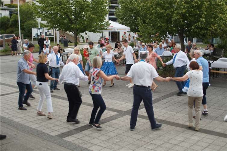 Square Dance zum Mittanzen.