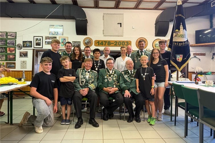 St. Hubertus Schützen Königsfeld laden zum Königsschießen ein