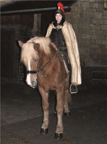 St. Martin (Maria Schönberg) erwartete die Kinder an der Beller Pfarrkirche.