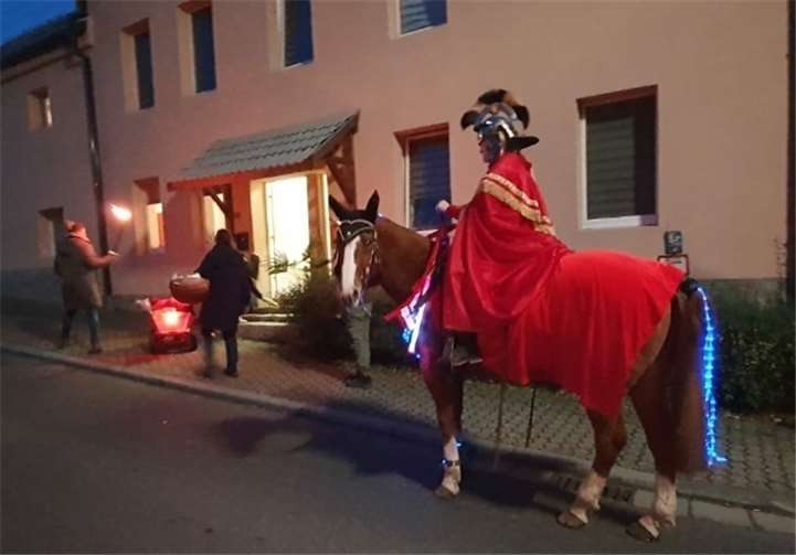 St. Martin zog von Haus zu Haus. Foto: privat