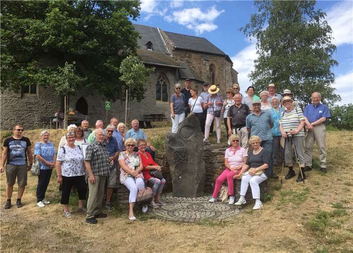 St. Matthias-Bruderschaft am Pilgerstein auf dem Bleidenberg.Foto: privat