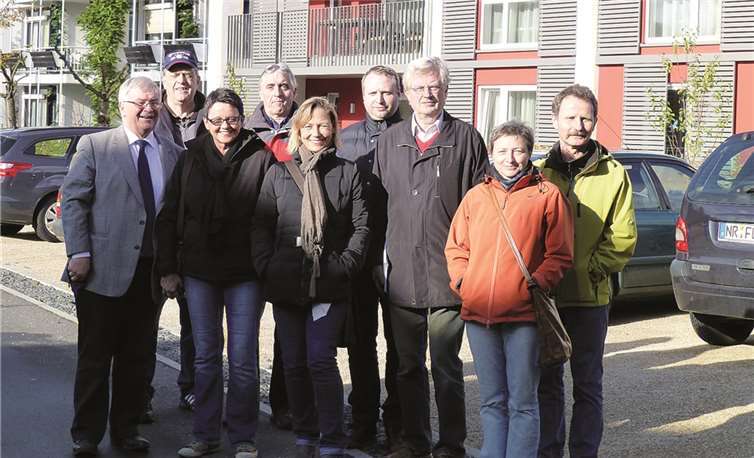 Stadtbegehung der SPD-Fraktion mit Interessierten Bürgern von Unkel. privat