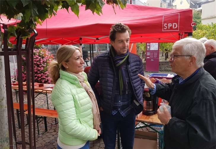 Stadtbürgermeister Gerhard Hausen sprach mit den Bürgern.