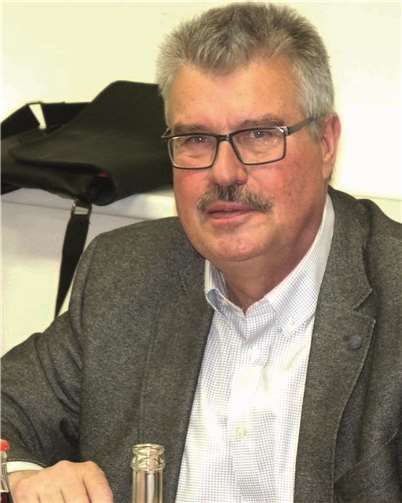 Stadtbürgermeister Hans Peter Ammel leitete die digitale Stadtratssitzung. Foto: FRE