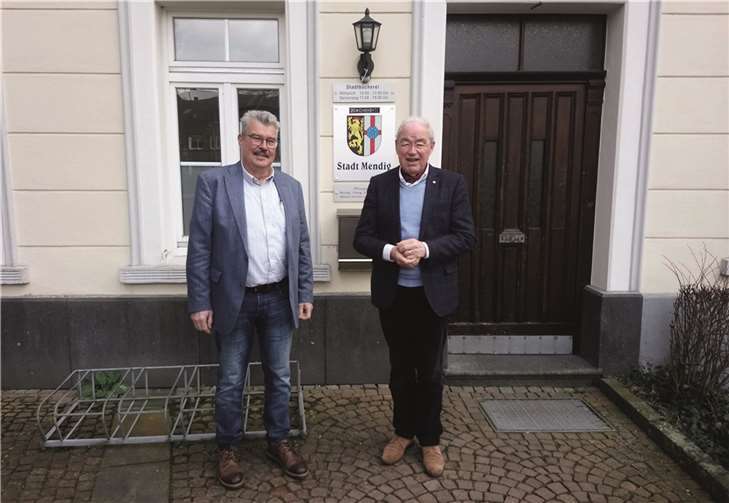 Stadtbürgermeister Hans Peter Ammel und Staatsminister a.D. Gernot Mittler (Ehrenvorsitzender und langjähriger Präsident von Special Olympics Deutschland).  Foto: FRE