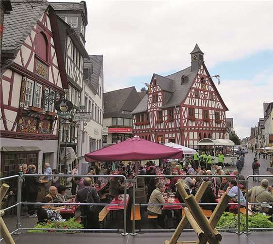 Stadtfest 2013, Sonntagnachmittag vor der Baumsäge-Stadtmeisterschaft.Thomas Bergmann
