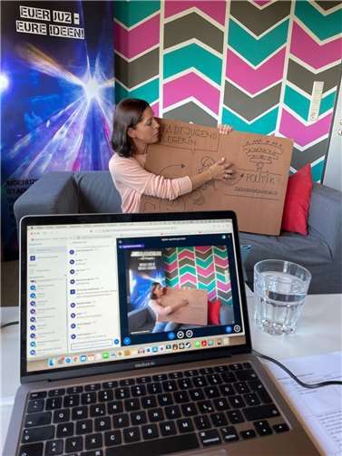 Stadtjugendpflegerin Janine Müller und das JUZ-Team haben den Jugendkongress in digitaler Form angeboten und sich über die große Beteiligung gefreut. Foto: JUZ