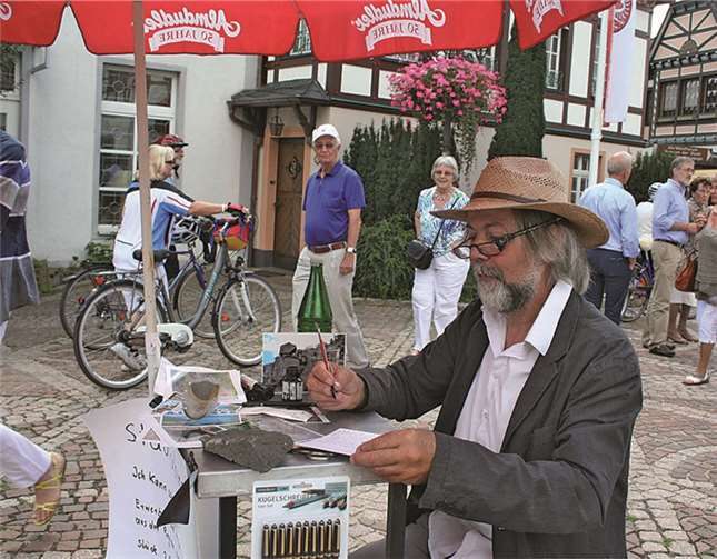 Stadtschreiber Rolf Hinterecker verfasste Liebestexte oder Beschimpfungen.