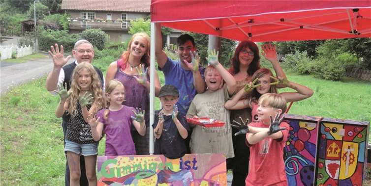 Stadtteilfreizeiten, wie hier im Vorjahr in Gimmigen, sind immer eine bunte Angelegenheit.  Privat