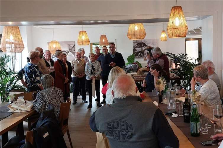 Städtepartnerschaft lebt auf: Herzlicher Austausch zwischen Weißenthurm und Courrières.  Fotos: Karl-Otto Vogt, Bernd Fuß