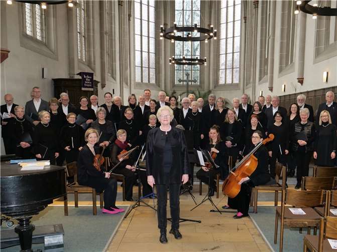Standing Ovations gab es am Ende des Chorkonzertes des Frauenkammerchores „SoprAlto“ und des Männerkammerchores „KLANGWERK“ in der fast ausverkauften Christuskirche. Foto: privat