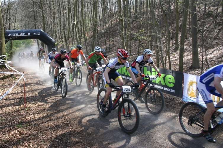 „Start frei“ heißt es am 16. April für die Teilnehmer des MTB-Rennens in Kottenheim.  Foto: Axel Schneider