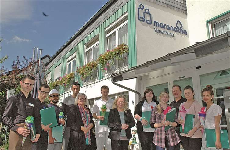 Start in Berufsleben: Begrüßungsrunde im Seniorenzentrum Maranatha. BL