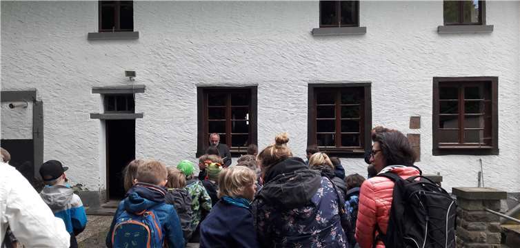 Start und Zielpunkt der Kinderwanderung war Hein’s Mühle. privat