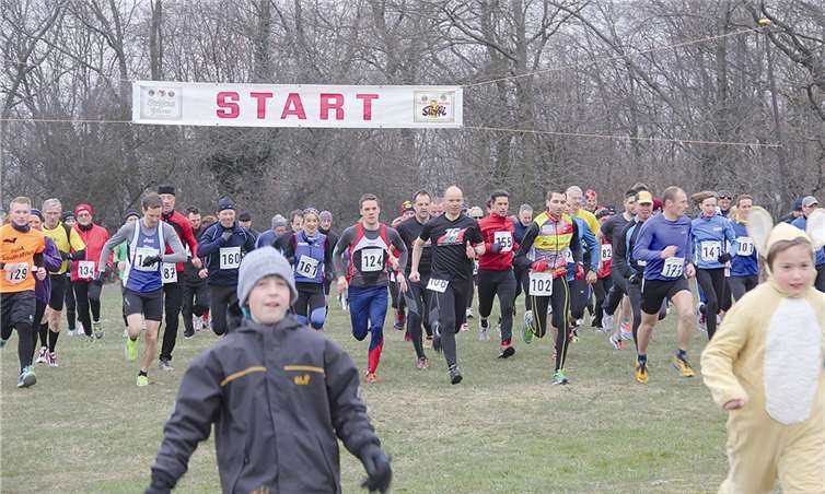 Start zum Hauptlauf über 9450 Meter. STUHA