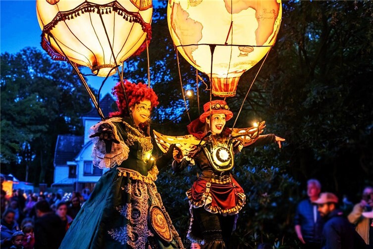 Steampunk ist eine fantasievolle Stilrichtung zwischen Vergangenheit und Zukunft.  Foto: Jens Hagens