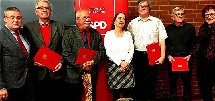 Stefan Fassbender, Hans-Günter Steinhauer, Peter Stumph, Nicole Döring-Welsch, Volker Brandt, Rolf Engelhardt, Barbara Heymann (v. l. n. r.).Foto: Barbara Heymann