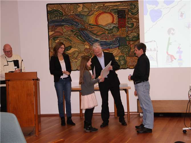 Stefan Hauser vom Pflegestützpunkt,Ministerin Sabine Bätzing-Lichtenthäler, Emma-Jolie, LandratFrank Puchtler, Rüdiger Glodek vom Gewerbeverein Bad Ems Plus.