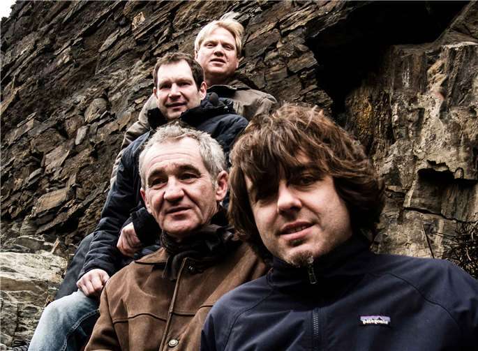 Weinpräsentation der AhrTypen  Stefan Kurth, Dr. Michael Ahrend, Michael Fiebrich, Heinz Peter Bier - die Ahrtaler Garagenwinzer.Foto: Jörg Thies