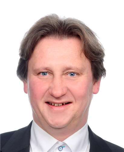 Stefan Saul, Fachgeschäftsleiter und Hörakustikmeister BECKER Hörakustik Neuwied. „Wir sind erst zufrieden, wenn Sie es auch sind!“ Ihr BECKER-Team in Neuwied.  Privat