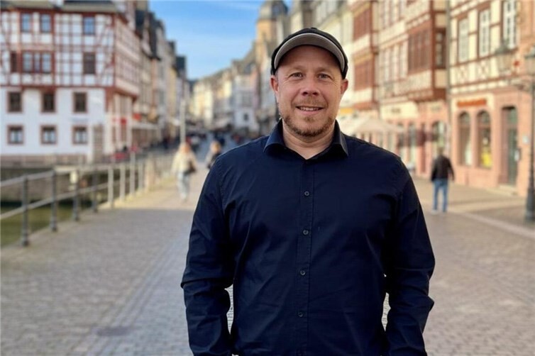 Stefan Schnorr, Mitgliederbeauftragter des CDU-Ortsverbands Moselweiß/Rauental/Goldgrube, kennt die Sorgen der Anwohnerinnen und Anwohner aus erster Hand: Als Bewohner der Goldgrube kann er von den Problemen rund um Verkehr und Parkplätze ein Liedchen singen.