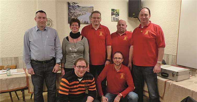 Stehend (v.l.) Mirko Buchmann, Tanja Lüllwitz, Dirk Kissel 1. VS, Achim Olbertz, Bernd Nonninger. Vorne (v.l.) David Honsdorf, Frank Thiery. Privat