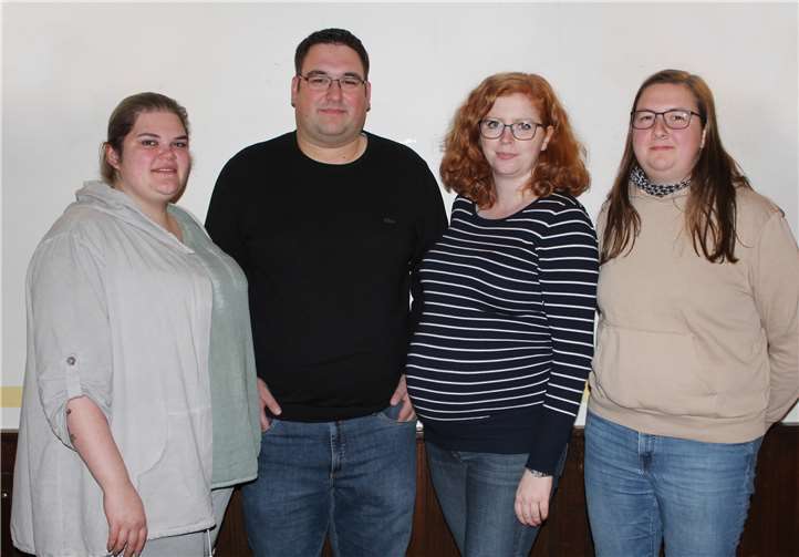 Stellv. Schriftführerin Janina Höhne, Stellv. Bezirksjungschützenmeister Tobias Merzenich, Bezirksjungschützenmeisterin Stephanie Marquardt und Schriftführerin Katharina Rosenthal. Foto: Christian Klein