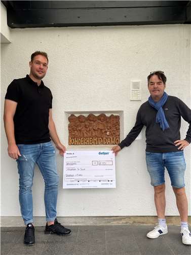 Stephan Knauber konnte die Spende an das Kinderheim Dr. Dawo übergeben. Foto: privat
