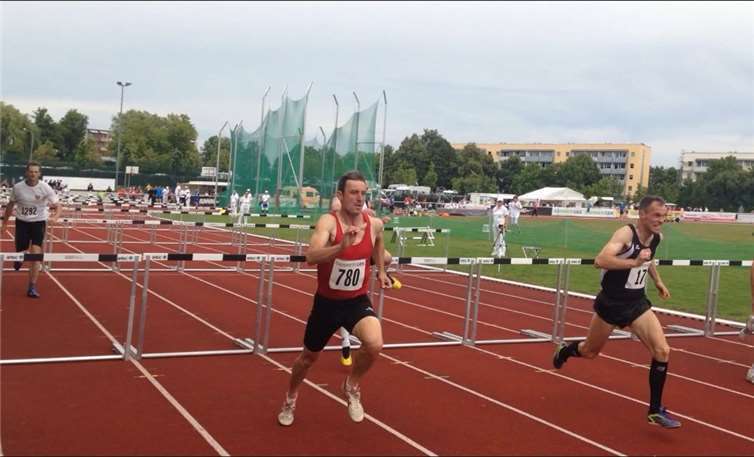 Stephan König über 110m Hürden.privat