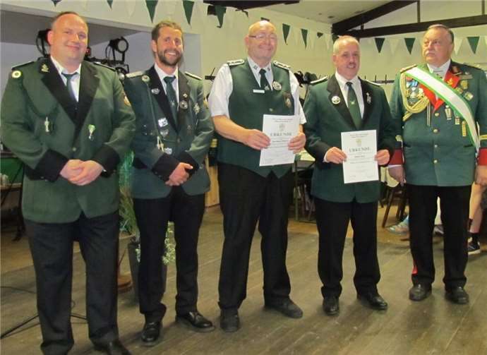 Stephan Lucas und Karl-Heinz Trimborn erhielten hohe Schützen-Auszeichnungen.