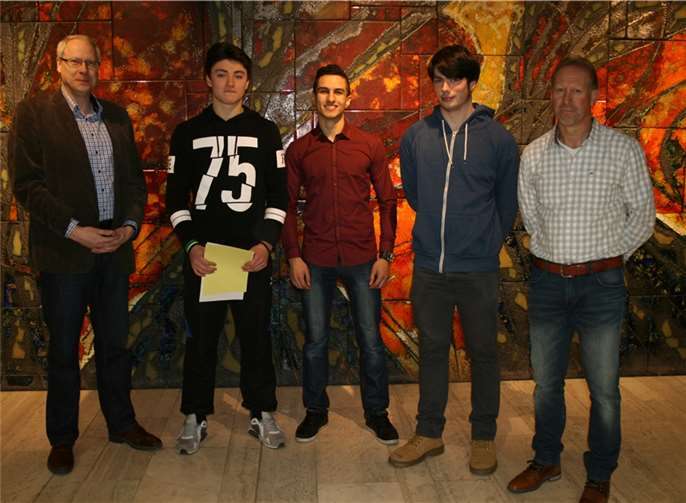 Stephan Weber bei der Auszeichnung mit der bronzenen Ehrennadel des Deutschen Leichtathletik-Verbandes. Privat