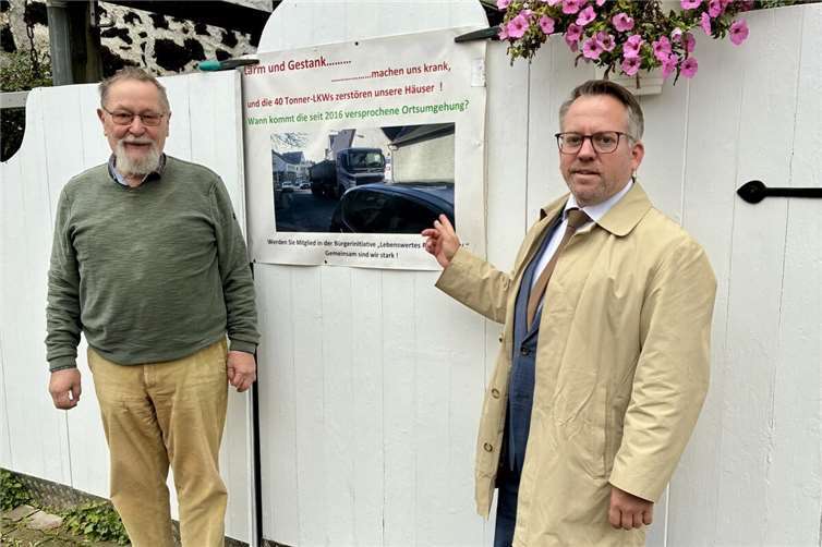 Stephan Wefelscheid (re.) mit Rüdiger Neitzel. Foto: Claas Osterloh.