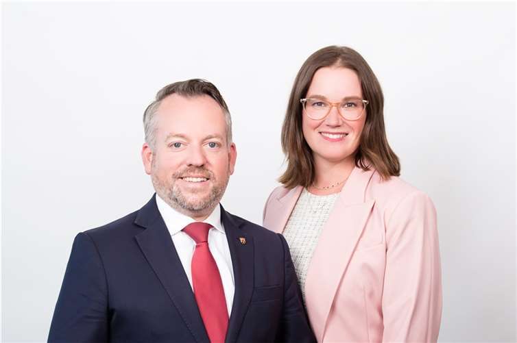 Stephan Wefelscheid und Julia Kübler.  Quelle: Freie Wähler Koblenz