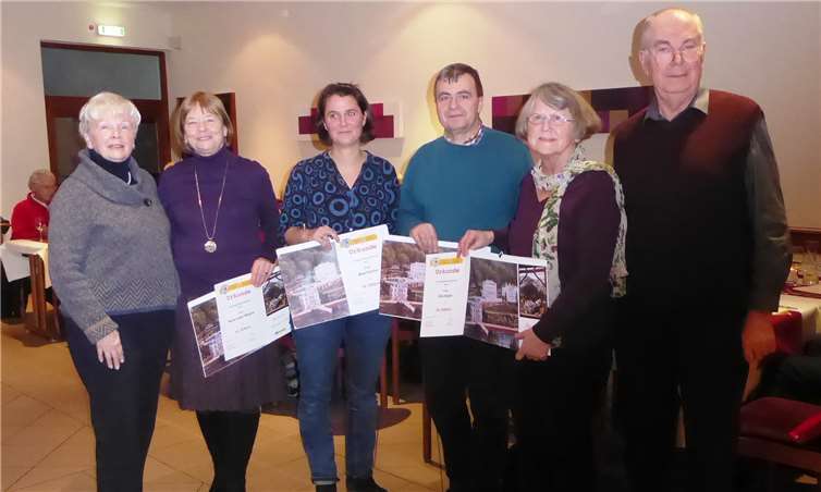 Stiftungsgeschäftsführerin Anny Neusen, Britta Lemler, Berta Löser-Wagner, Maja Fischer, Norbert Lemler, Ella Augst , Stiftungsvorsitzender Wilhelm Augst.Bürgerstiftung Bad Ems