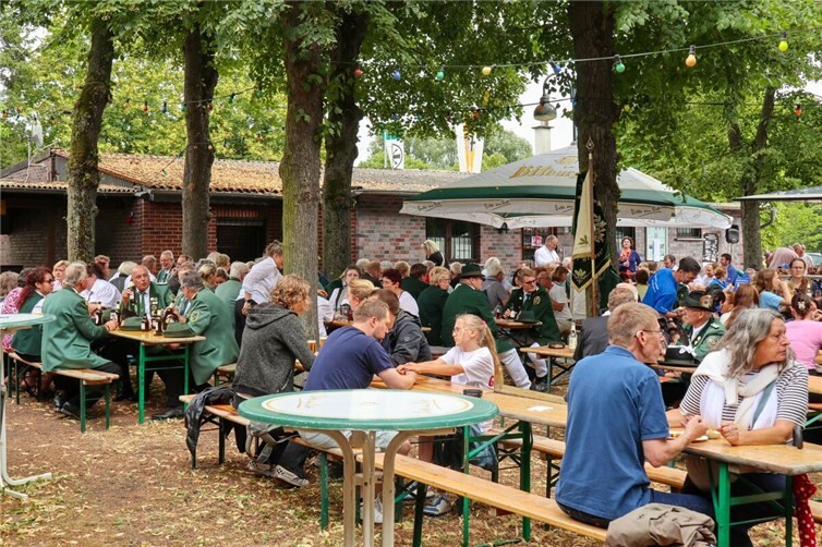 Stimmung auf dem Schützenplatz