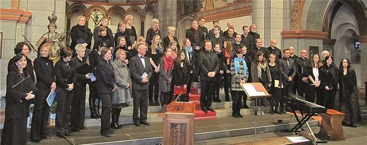 Stimmungsvolle Konzerte finde regelmäßig im Andernacher Mariendom statt. privat