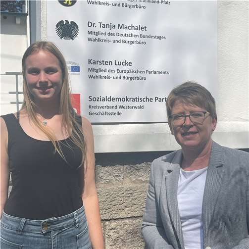 Stipendiatin Sarah Krause mit Dr. Tanja Machalet. Foto: Wahlkreisbüro Dr. Tanja Machalet