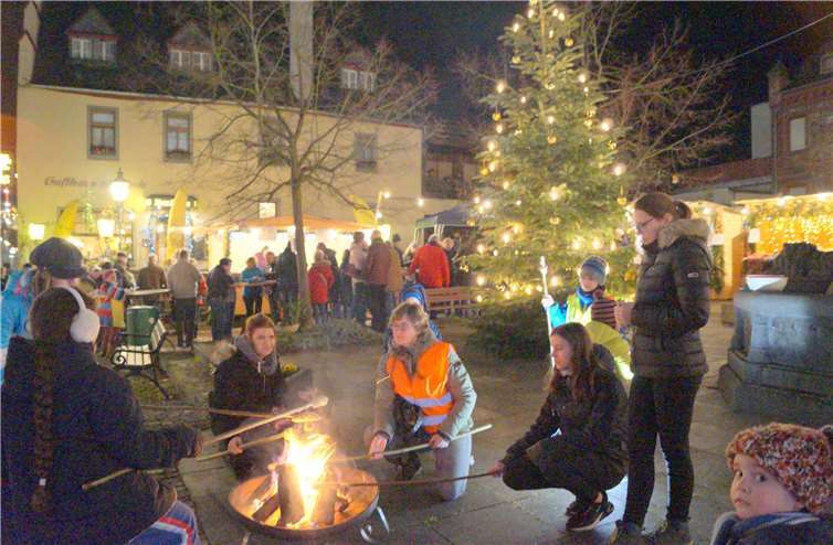 Stockbrot lieben alle Kinder: Frisch geröstet schmeckt es am besten. Fotos: TT