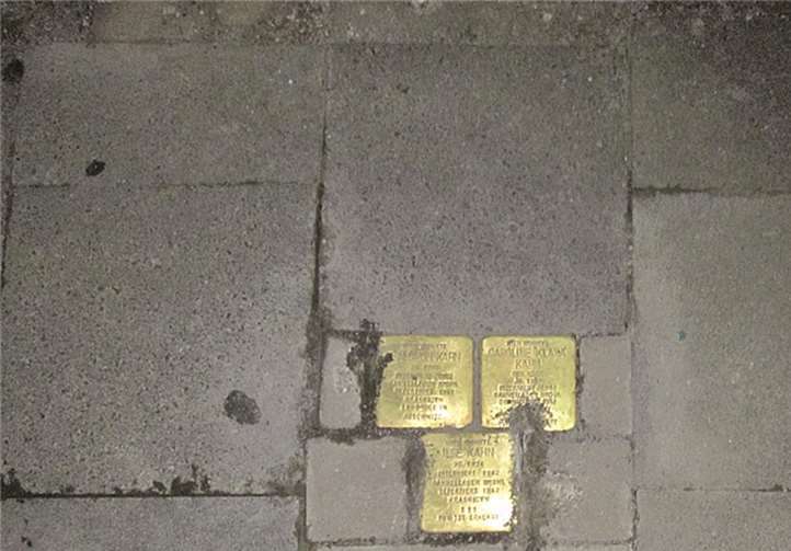 Stolpersteine.