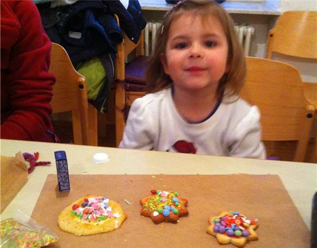 Stolz präsentierten die Kinder ihre essbaren Kunstwerke.