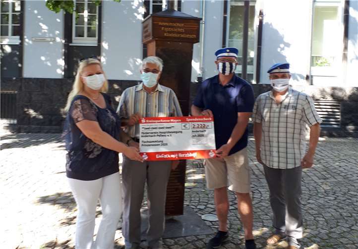 Stolze 2222 Euro konnte die Hospizbewegung Andernach Pellenz im Empfang nehmen. Foto: privat