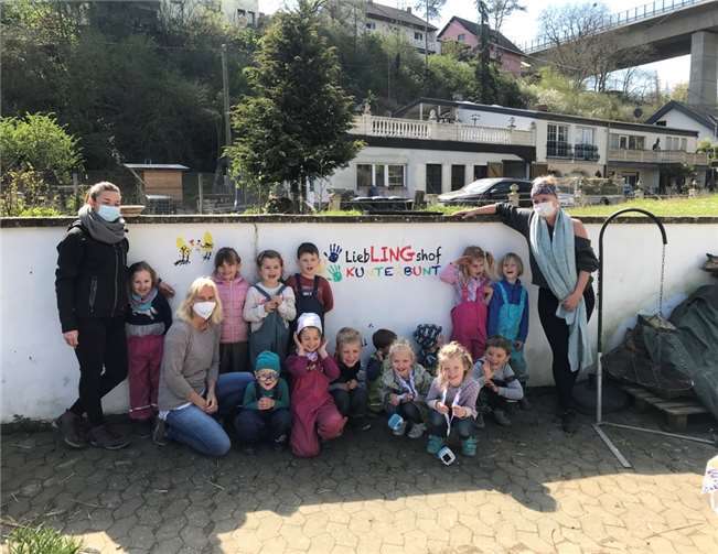 Strahlende Gesichter bei den Kindern auf dem Lieblingshof. Fotos: privat