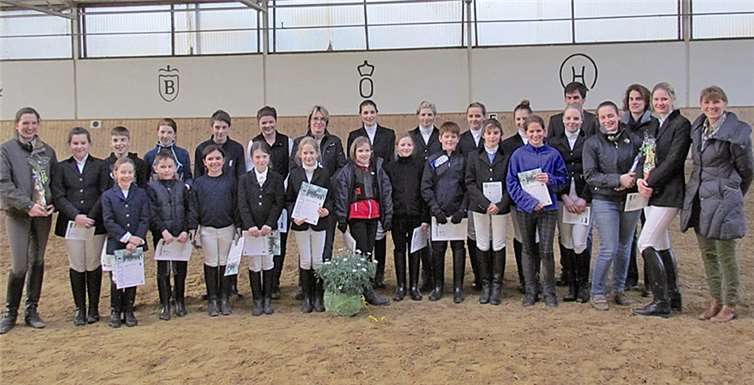 Strahlende Gesichter bei der Siegerehrung.  privat