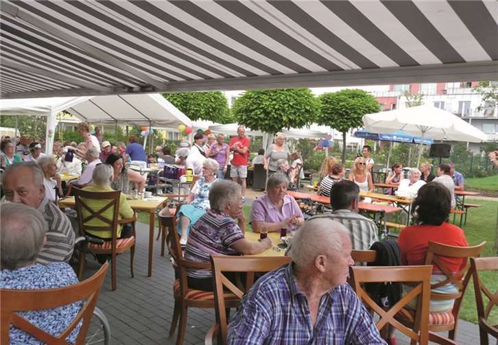 Strahlenden Sonnenschein und glückliche Gesichter gab es beim diesjährigen Sommerfest. privat
