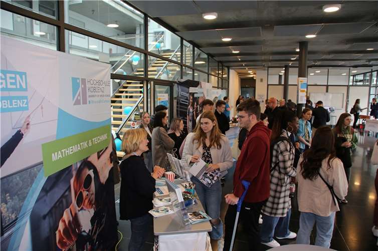 Studieninteressierte konnten sich umfassend informieren.