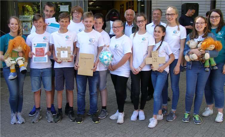 Stufe II: Große Freude herrschte auch bei den Erdbeerkindern aus Niederwerth über ihren ersten Platz.