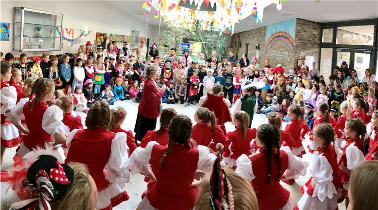 Sturm auf die Gebrüder Grimm Grundschule. privat