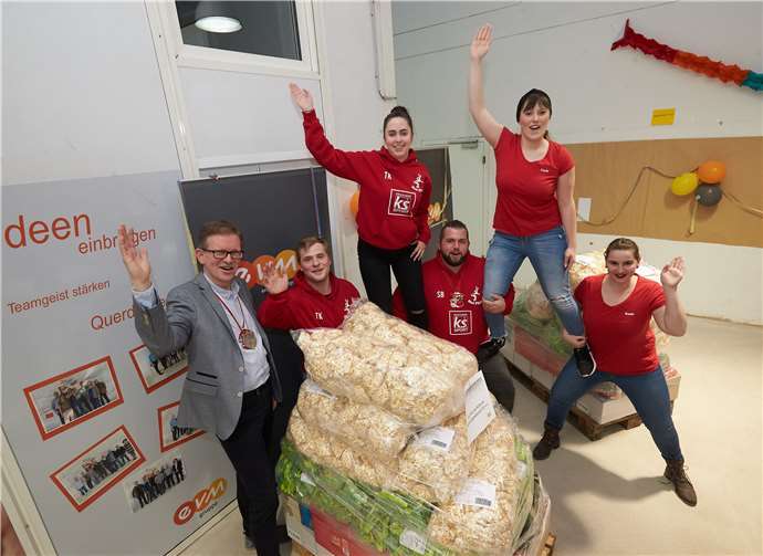 Süßigkeiten wohin das Auge reicht, auch für die Hot Pänz aus Mülheim-Kärlich.