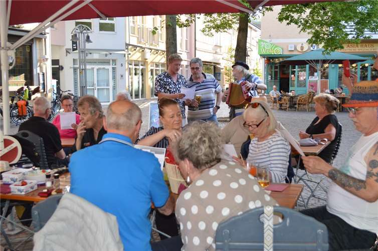 Super Stimmung bei einem besonderen Event. 
