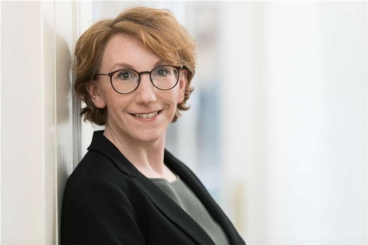 Petra Schneider gewinnt im Wahlkreis 13 Susanne Müller (SPD) Foto: lichtblick-bonn.de